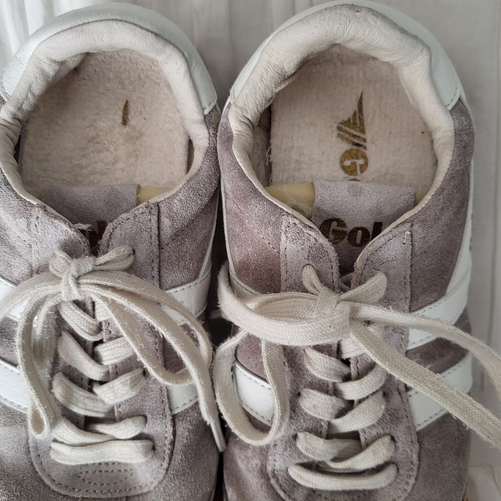 Gola Women's Gray Suede Sneakers with White Stripes and Gum Sole - Picture 6 of 10